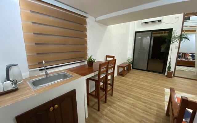 The Orange House - Vigan Villa