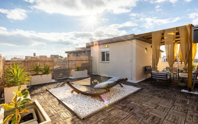 Urban Nest - Loft With Private Rooftop Garden