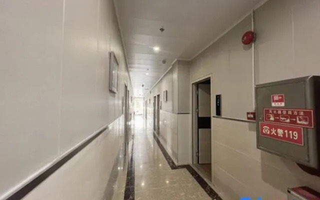 Yayuan Hostel