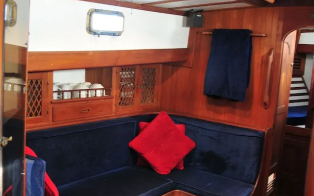 Blue Sky Charter Company LLC.