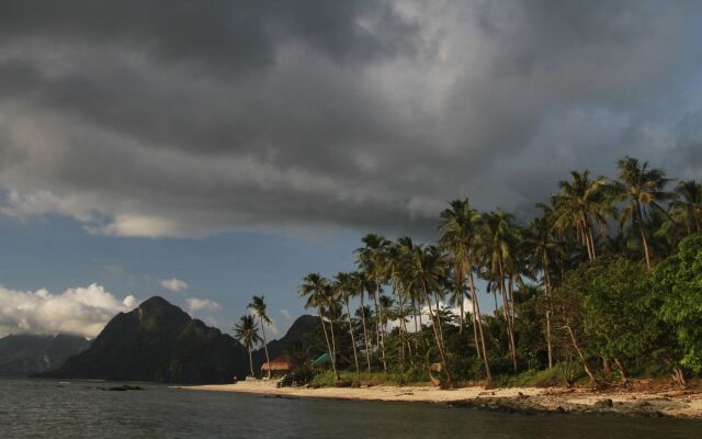 Las Cabanas Beach Resort