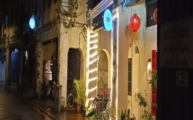 SPOT ON 90746 Vspace Guesthouse & Cafe