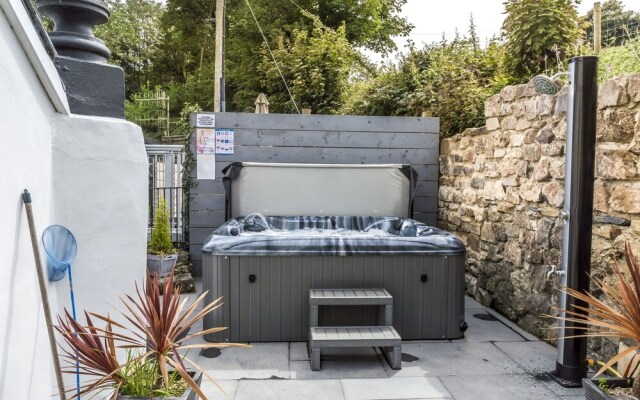 The Coach House- 3 Bedroom Holiday Home