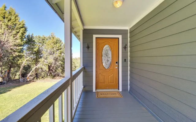 Eagar Vacation Rental Home w/ Spacious Deck!
