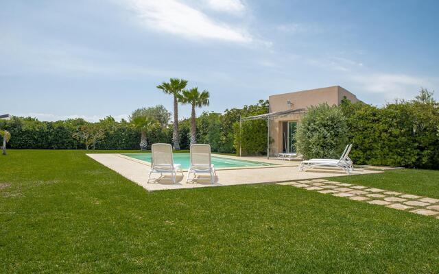 Villa Bouganville con Piscina by Wonderful Italy