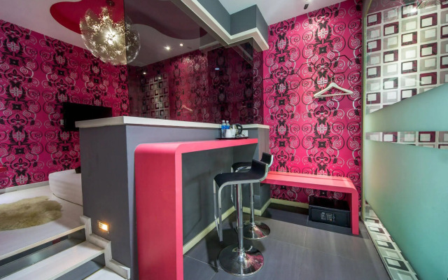 Rooms Boutique Hotel