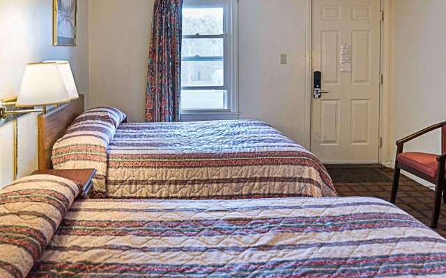 Rodeway Inn Westminster