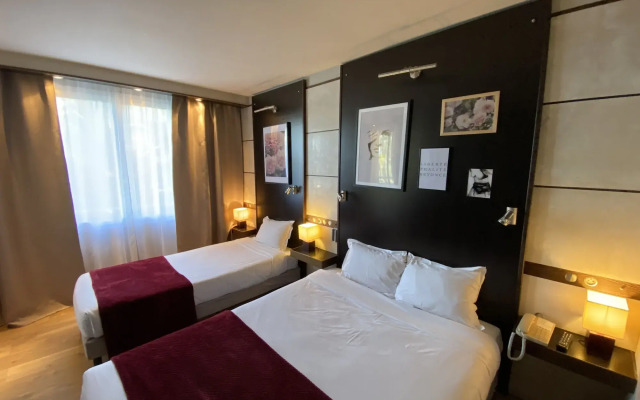 Cors Hotel