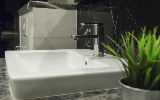 Muhome The Platinum Suites