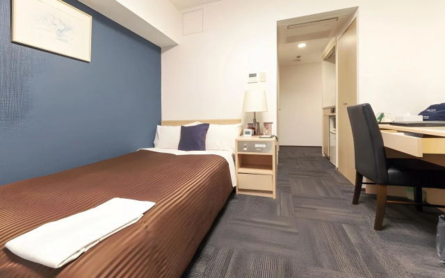 Hotel Livemax BUDGET Shimbashi – Guest Rooms – Tokyo