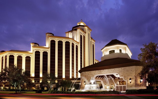 Lauberge Casino Resort