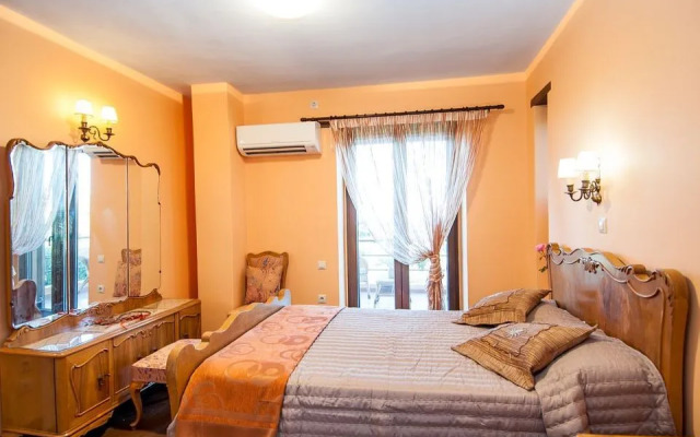 Villa Leto