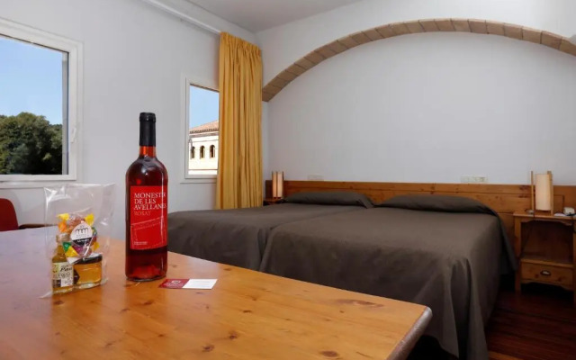 Monestir de les Avellanes