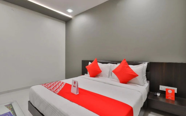 Raj Palace BY OYO Rooms
