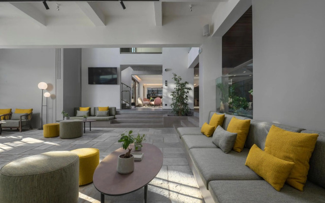Alkyon Hotel