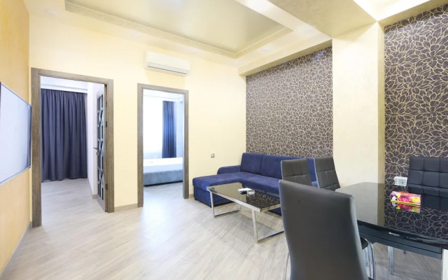 Stay Inn next to Dalma Mall