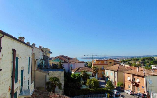 N236 - Numana, bilocale vista mare nel cuore del paese