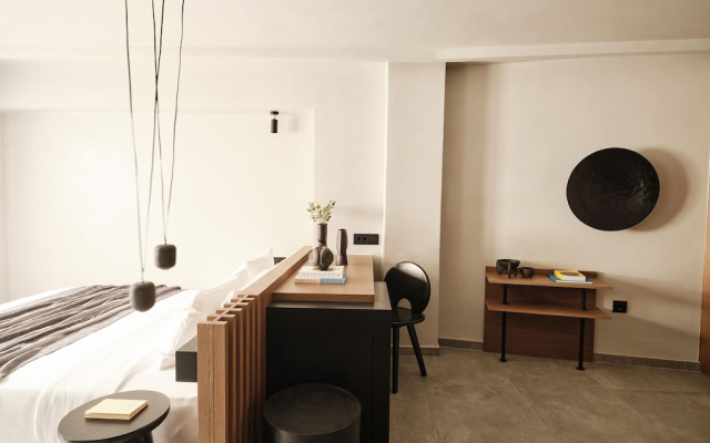 Hom Santorini