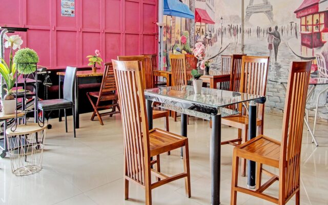 Capital O 93361 Dynasty Inn Syariah