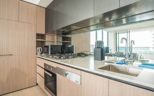 Lovely Two Bed Home In Macquarie Park