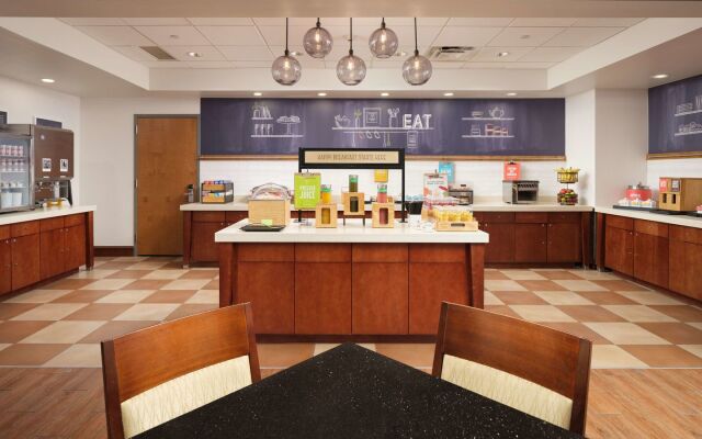 Hampton Inn Cleveland, TN