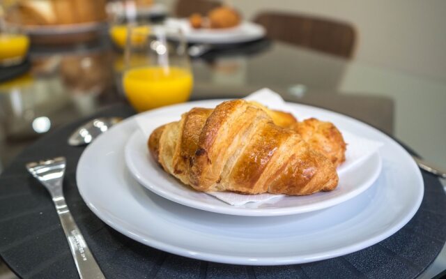 Sweet Inn Apartments- Champs Elysés (Various addresses)