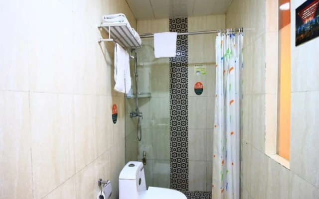 Green Tree Inn Luoyang Imperial City Squ