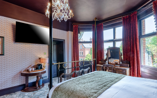 Clementine's Guest House