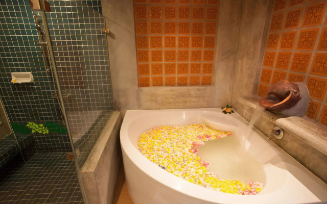 Курортный отель The Regent Cha-Am Beach