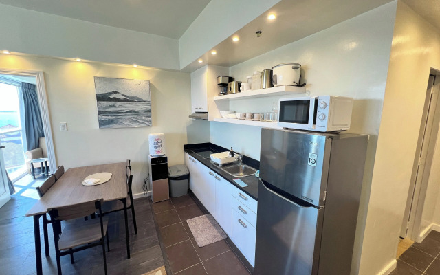 La Mirada Residences