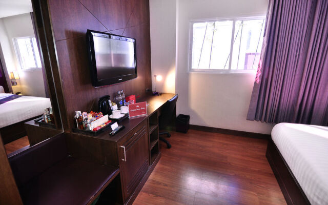 ZEN Rooms Sukhumvit Soi 10