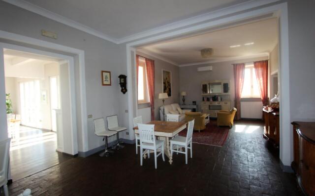 Exclusive Luxurious Villa Unique Location Near Certaldo-villa DEL Sole