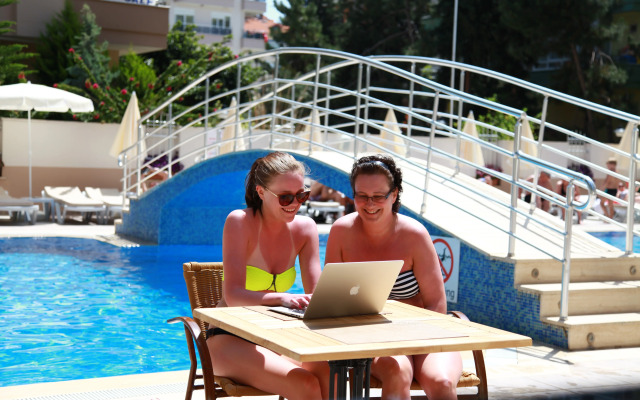 Ramira Joy Hotel