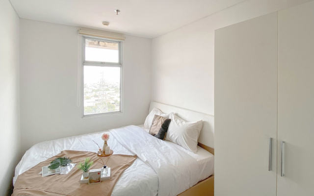 Simple Grey 1Br At Vittoria Residence Apartment – Guest Rooms – Jakarta