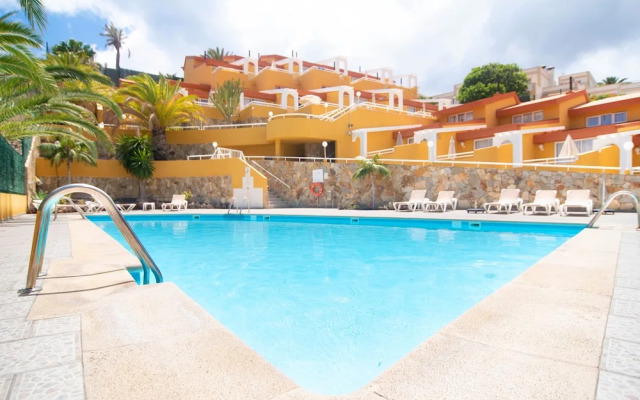 Apartamentos Punta Marina by LIVVO