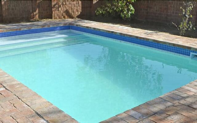 Sundune Guest House & Self Catering