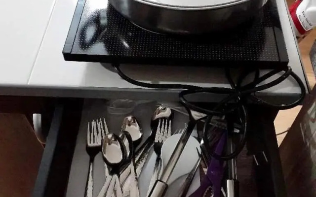 Estien’s cozy condo to stay with kitchen