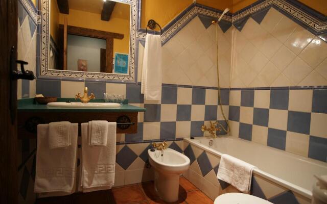 Hotel Rural Almazara