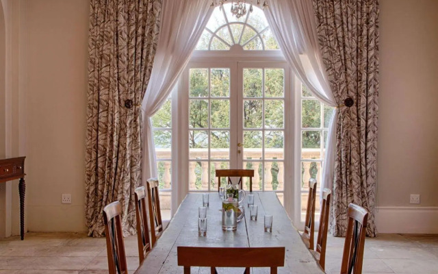 The Munro Boutique Hotel
