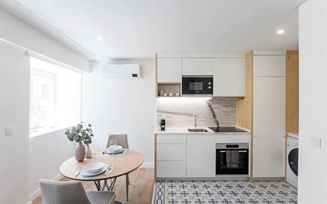 Urban House by LovelyStay