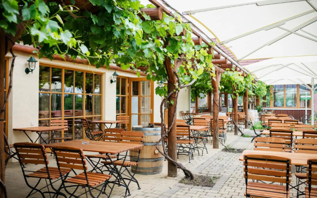 JUFA Hotel Tieschen - Bio Landerlebnis