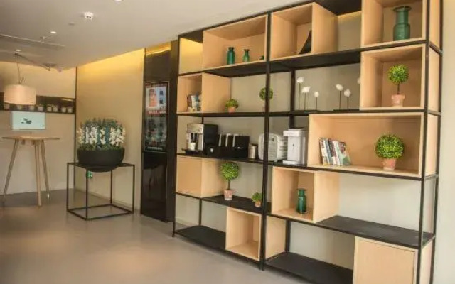 Homeinn Selected Hotel (Baoding Xiong'an New District County Government)
