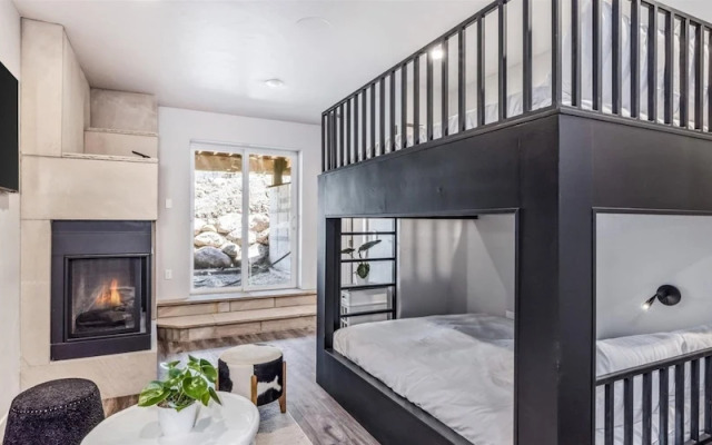 4 Bedroom Luxury Home in East Vail