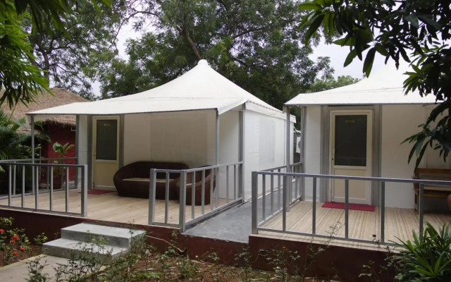 Mrugavani Resort and Spa