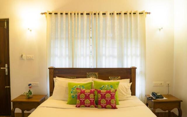 Palmgrove Lake Resort