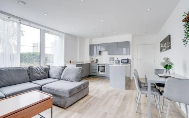 Cozy London Apartment With 2 Bedrooms
