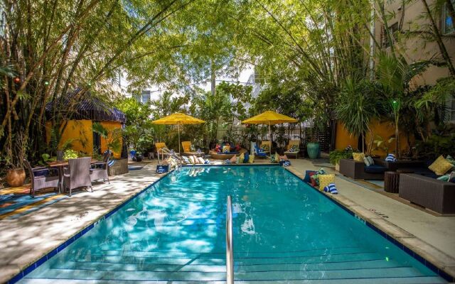 Riviera Hotel South Beach