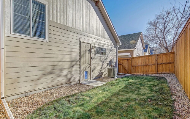 Beautiful New Denver Home! Sleeps 12!