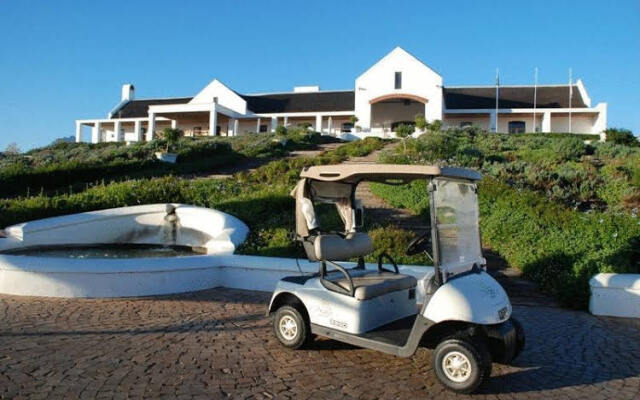 Winelands Golf Lodges