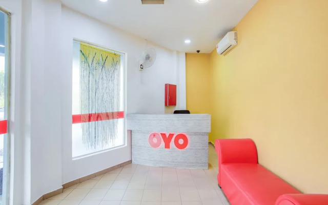 OYO 89590 Hotel Foong Inn